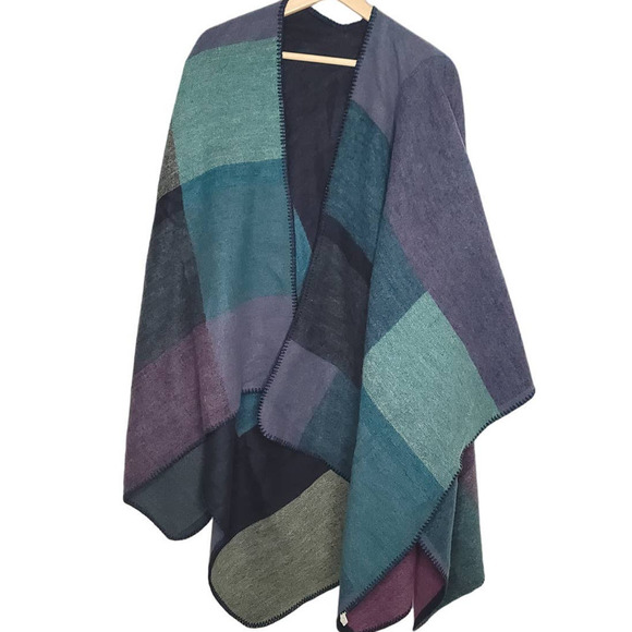Women's Plaid Sweater Poncho Cape Coat Open Front Blanket Shawls and Wraps - Picture 5 of 5